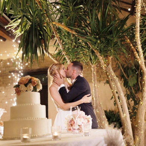 momento torta matrimonio